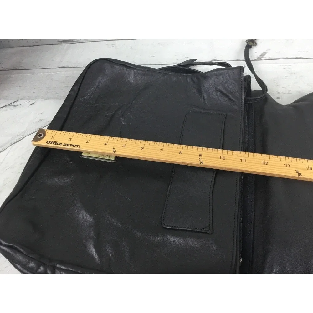 BREE Messenger Bag Crossbody Briefcase Travel Shoulder Bag‎ Smooth Leather Black